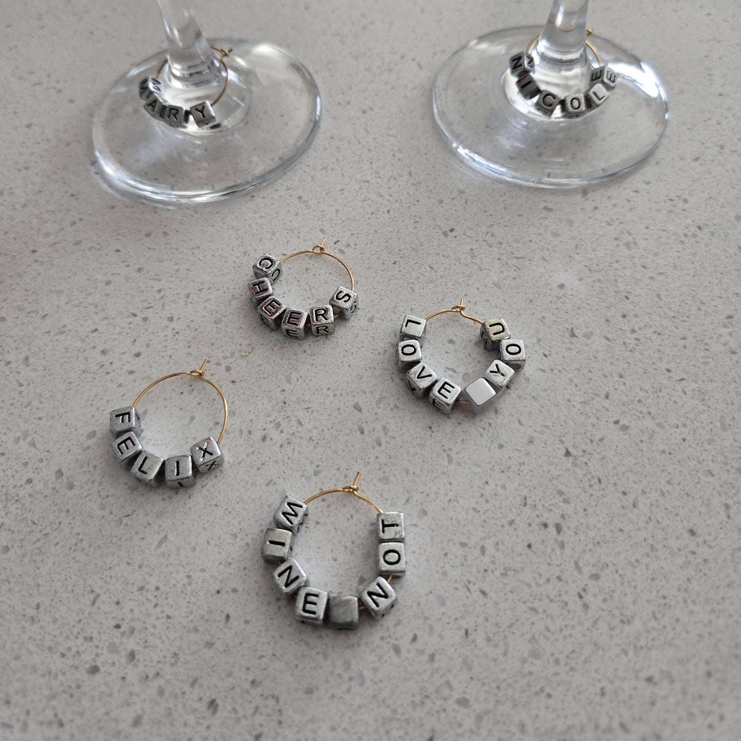 Customized Wine Opener Gift Set with Personalized Wine Charms , Electric Wine Opener, Aerator & Stopper Trio in Gift Box