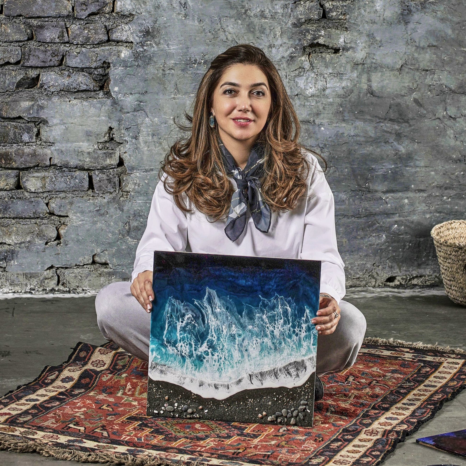  Beginner-friendly and advanced watercolor and resin lessons available virtually or face-to-face with a skilled watercolor instructor