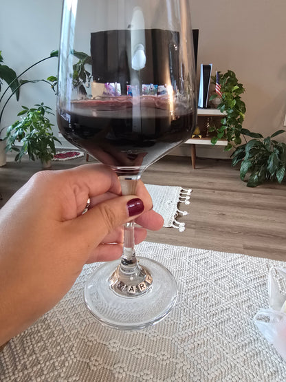 Customized Wine Opener Gift Set with Personalized Wine Charms , Electric Wine Opener, Aerator & Stopper Trio in Gift Box